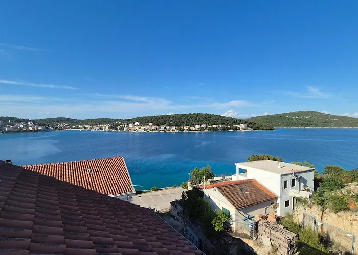 Apartamento Perica Tisno